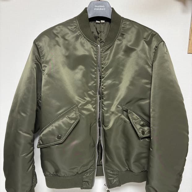 유니클로 U 르메르 카키 100