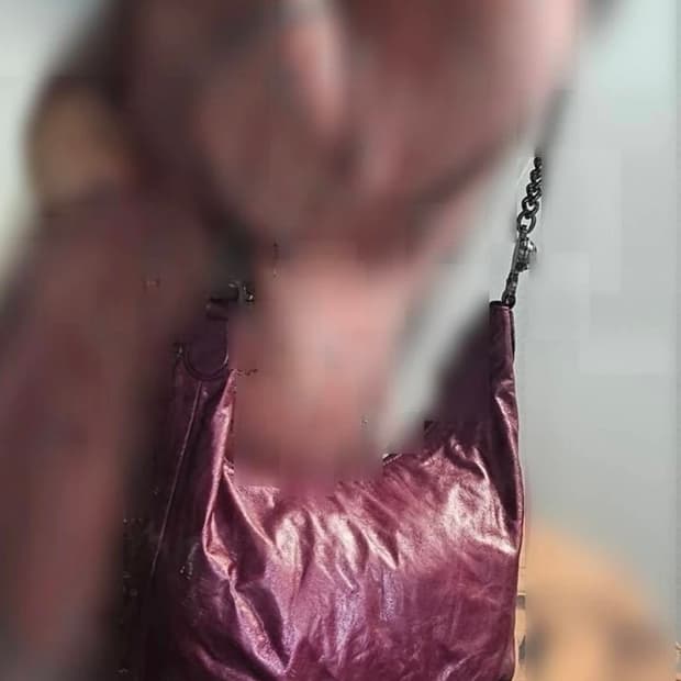 정품) 구찌 인터로킹 갤럭시 체인 숄더백 판매합니다 (희귀매물)