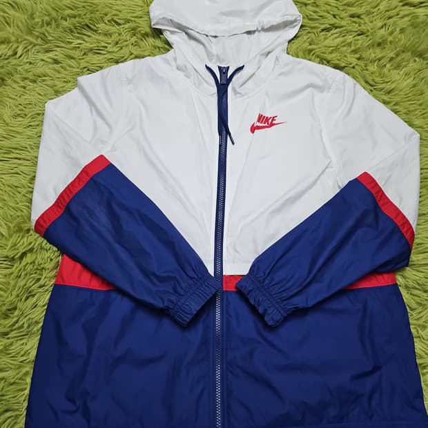 나이키 컬러블록 바람막이 (여성용 M)