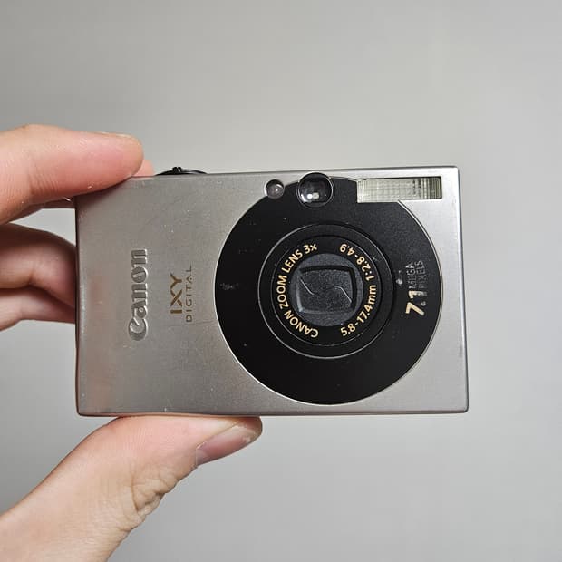 강민경 디카 캐논 IXY10 (IXUS70) 익시10