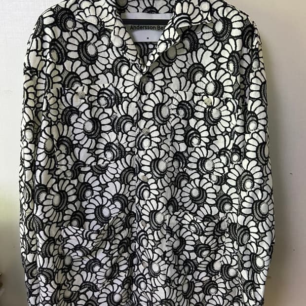 앤더슨벨 플라워 엠브로더리 오픈 카라 셔츠 M