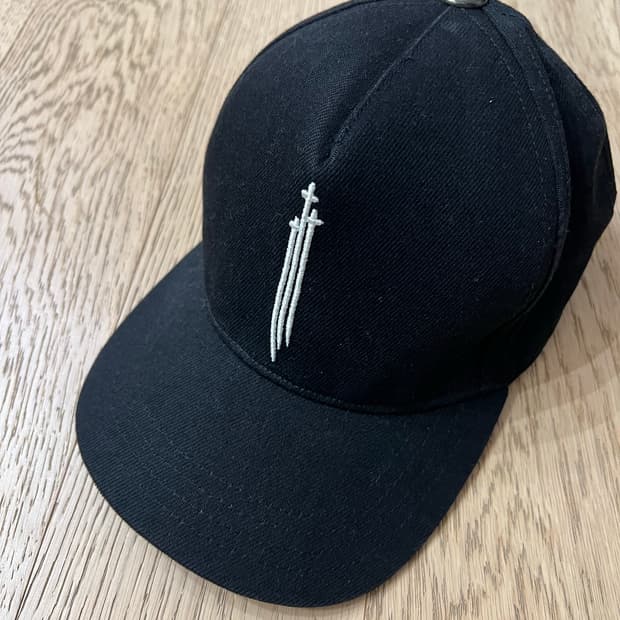 크롬하츠 대거볼캡