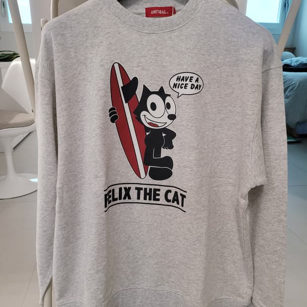 새상품/XL] 🇯🇵 일본 한정판 ANTIBAL x 펠릭스 서핑 맨투맨