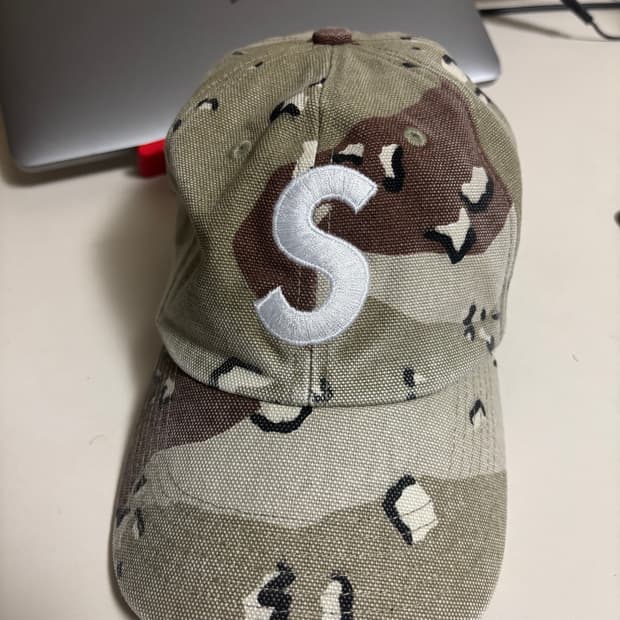 슈프림 s로고 데져트 카모