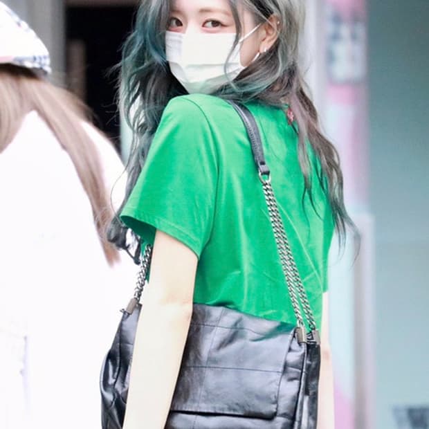 ZARA 자라 잇지 유나백 락 플랩 여성 숄더백 블랙