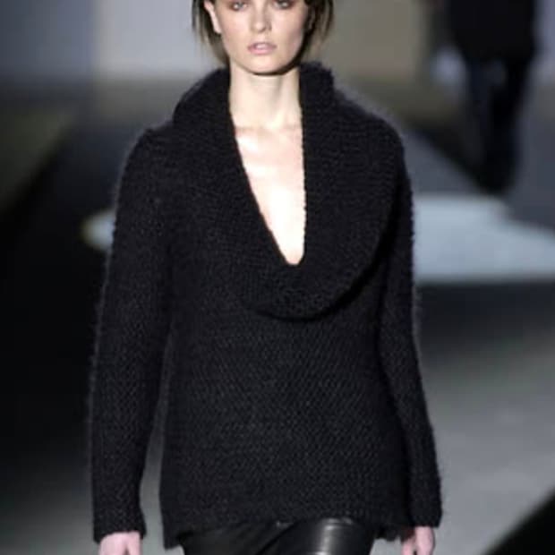 gucci by tom ford mohair knit