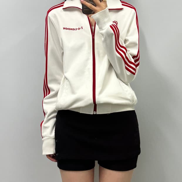 아디다스 런던 흰빨 트랙 져지 