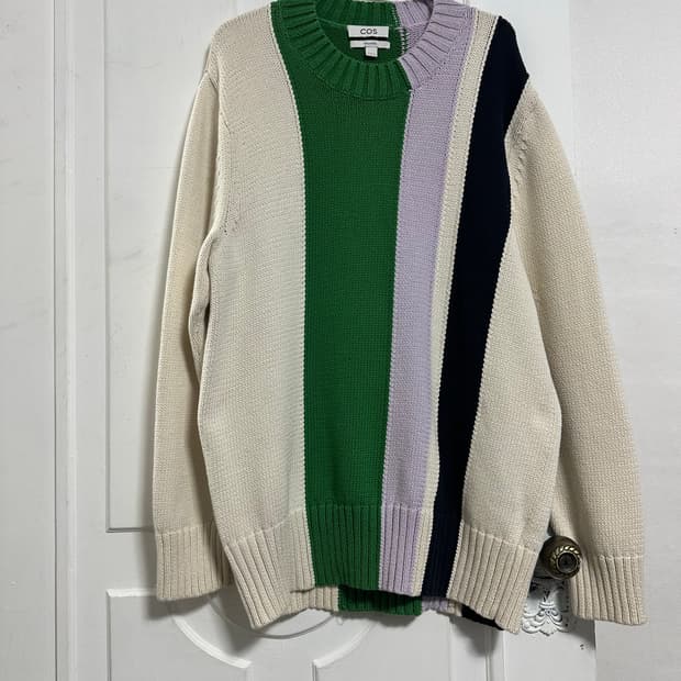 코스 COS 안타르시아 버티컬 스트라이프 니트