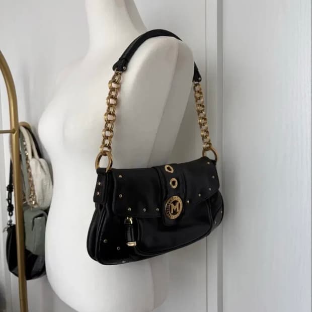 메트로시티블랙금장체인숄더백