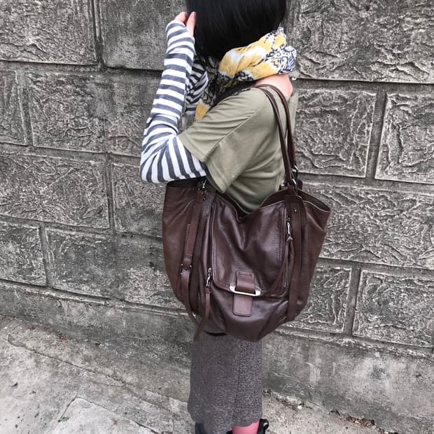 vintage brown buckle shoulder bag