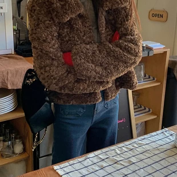 프렌치오브 뽀글이 퍼자켓