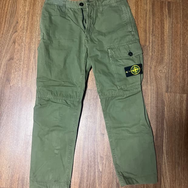 스톤 아일랜드 카고팬츠