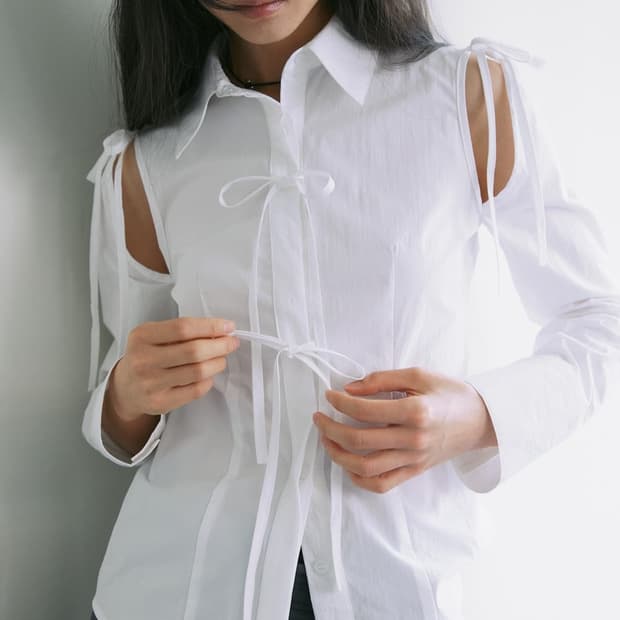 Youshim (유심) 리본 셔츠 화이트