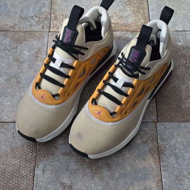 (230)나이키 조던 에어맥스 200 xx 처트니 