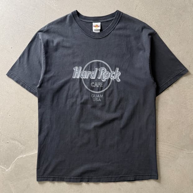 Vintage Hard Rock Cafe Guam USA Tee