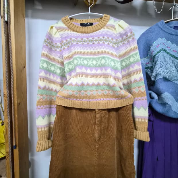 질스튜어트 니트