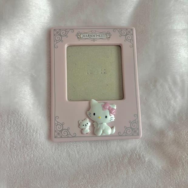챠미키티 액자 방꾸템 히메갸루 라떼갸루