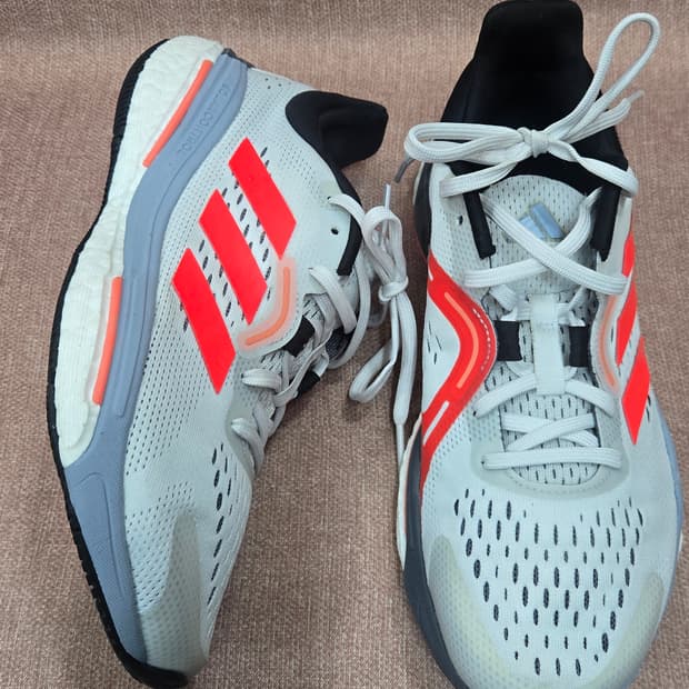 아디다스 255mm- 솔라 컨트롤 남성용 러닝화