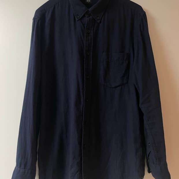 유니클로 네이비 셔츠