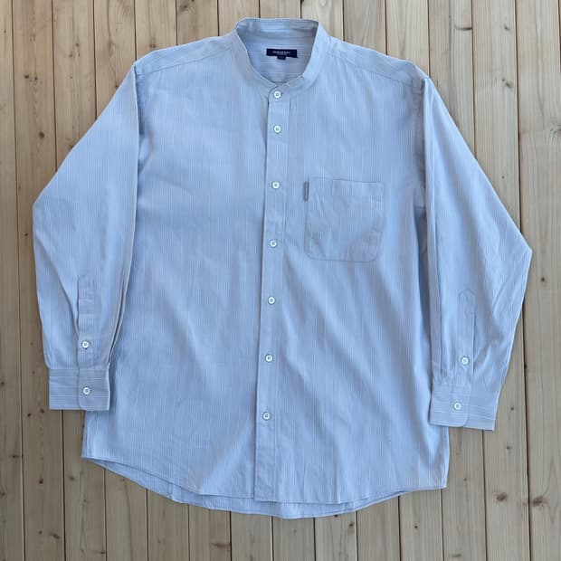 버버리 헨리넥 스트라이프 셔츠  J0567