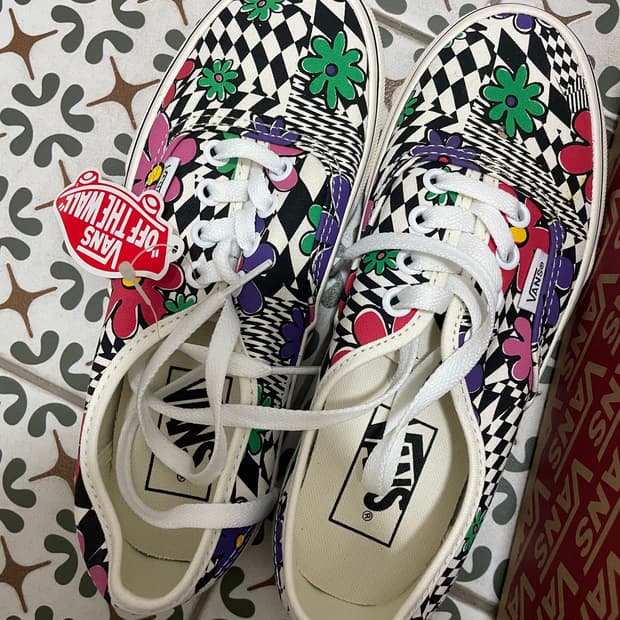 반스 어센틱 플라워 체크 