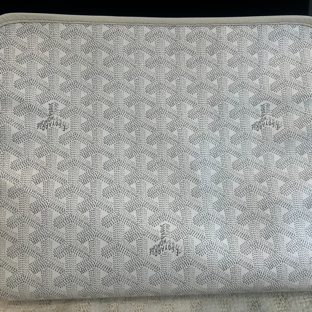 [정품/중고] 고야드 쥬방스 GM 클러치