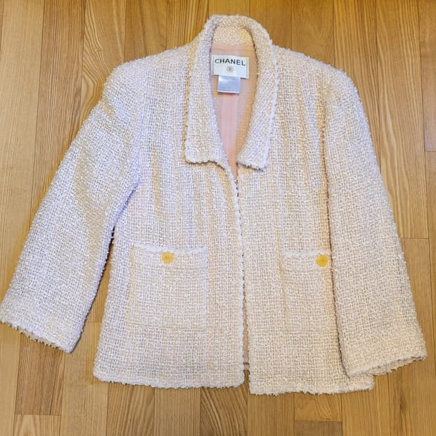 정품 CHANEL 샤넬 자켓 38사이즈