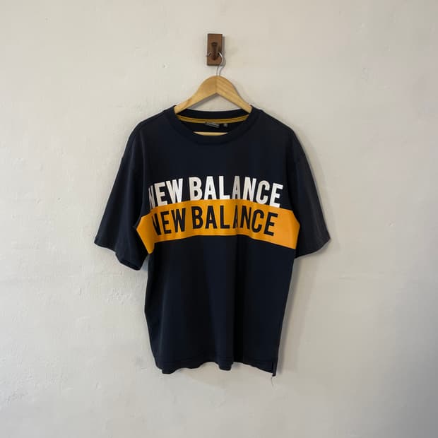 뉴발란스 티셔츠 