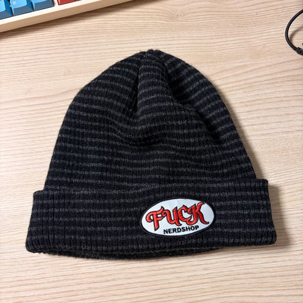 Fuckthatnerdshop 비니