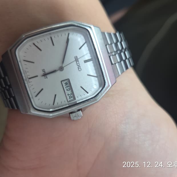 세이코 빈티지 쿼츠 시계 7N93-5000