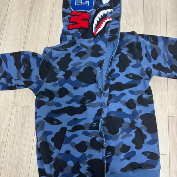 베이프 파랑 후드집업 M