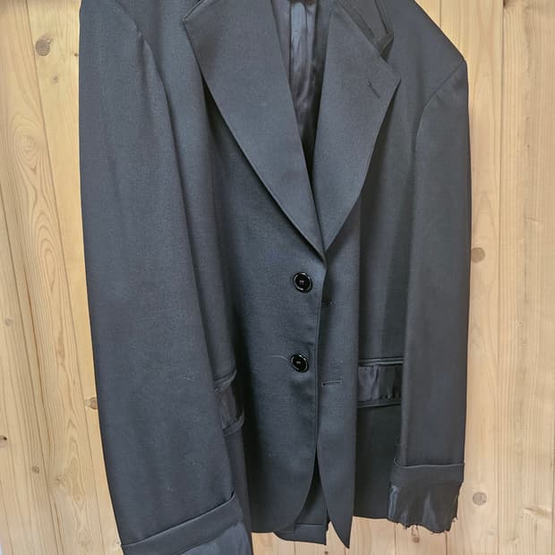 [M] MM6 마르지엘라 파워숄더 블레이저