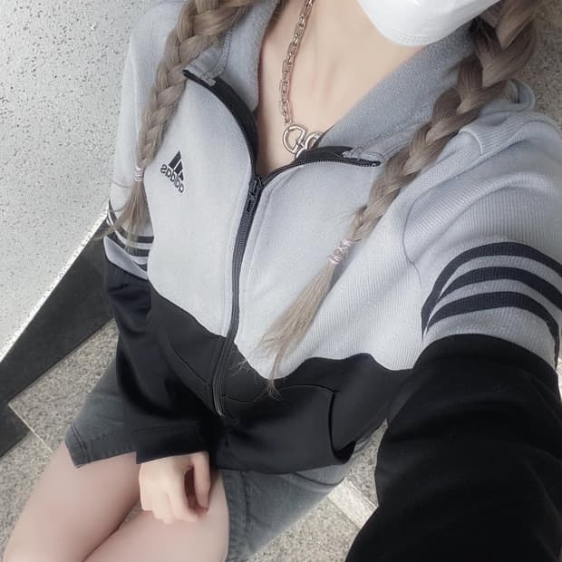 아디다스 그레이 삼선 니트 후드집업