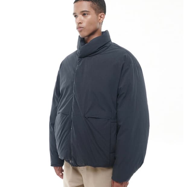 비슬로우 미니멀 다운 패딩 (새상품)