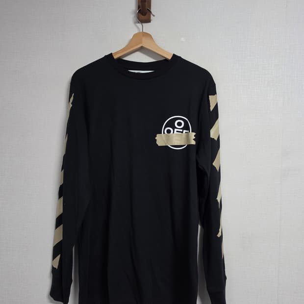 20SS 오프화이트  테이프 애로우 긴팔 티셔츠 M