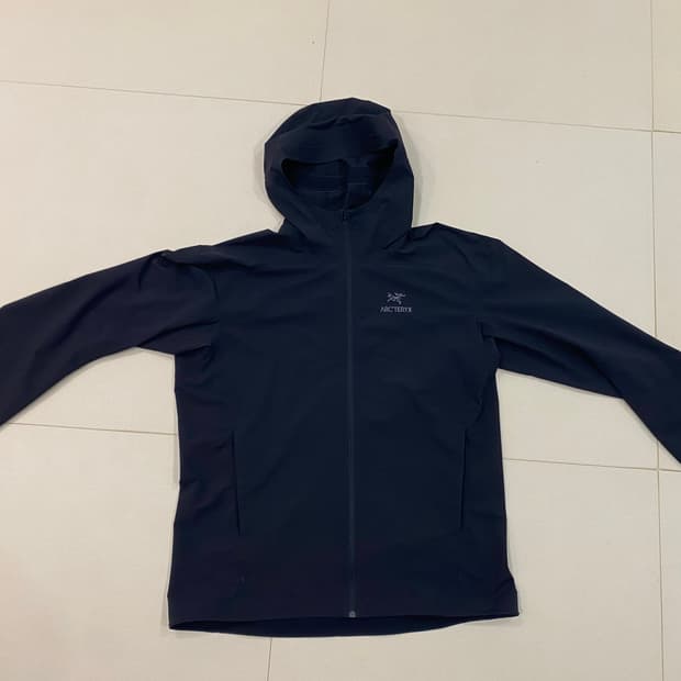 아크테릭스 감마 SL 후디 블랙