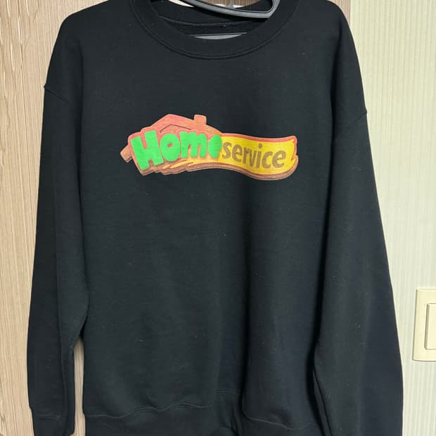 발란사 맨투맨 M