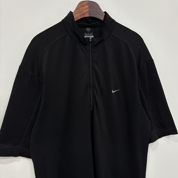 Nike golf 하프집업 반소매