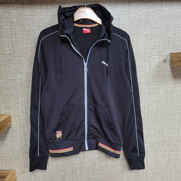 M 95사이즈 푸마 후드 집업 자켓
