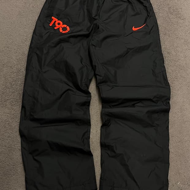 나이키 올드스쿨 토탈90 나일론 와이드 팬츠 처분 