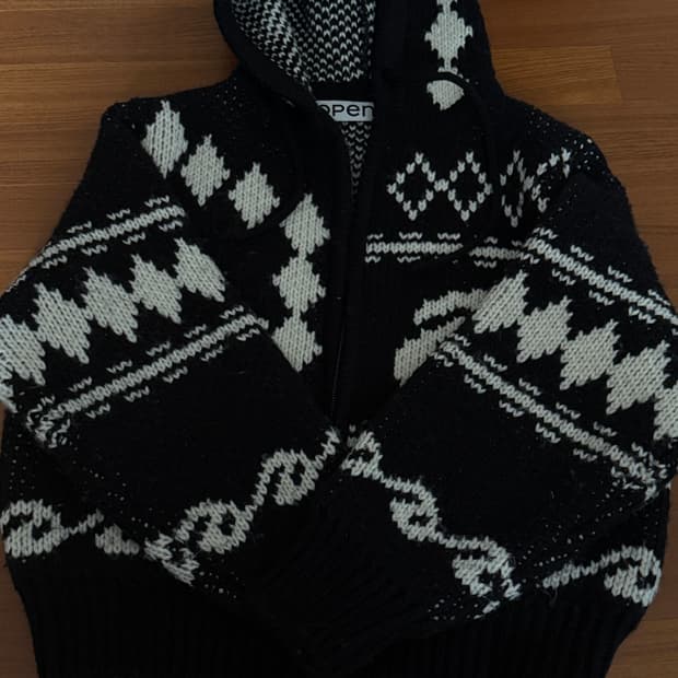 OPEN YY 니트 집업 블랙 2사이즈