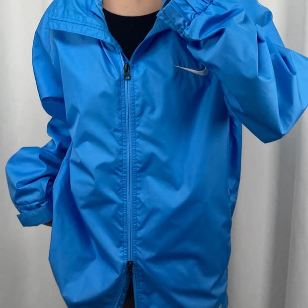 나이키 스우시 바람막이 자켓