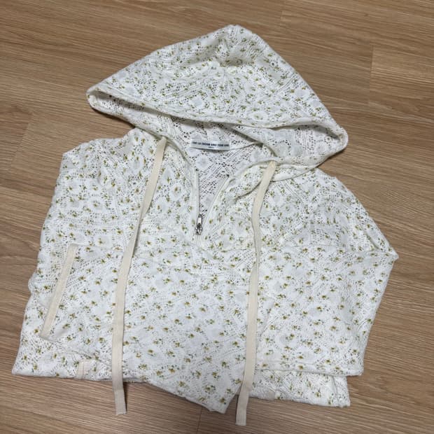 고퀄리티 잔꽃레이스펀칭 후드집업