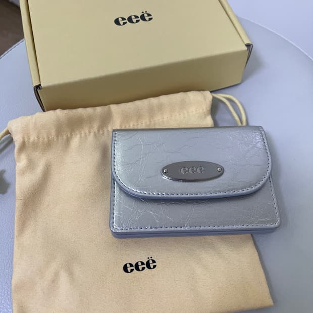 이이에 카드지갑 실버 새상품