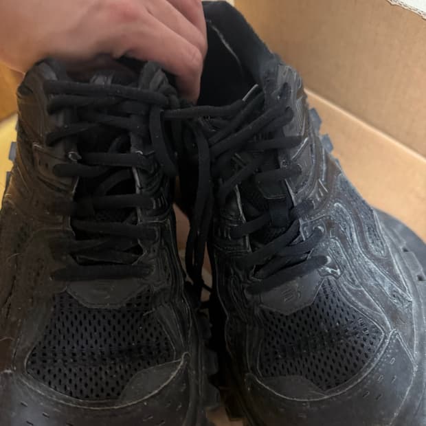 발렌시아가 디펜더 42