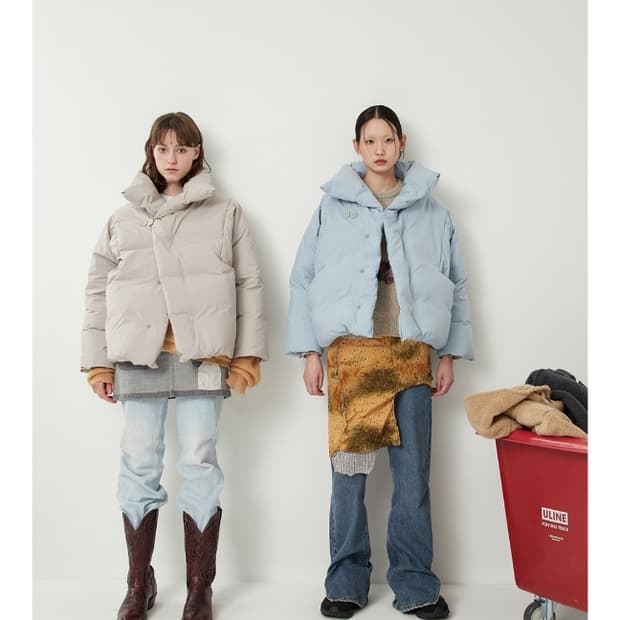 레어뷰 RAREWIEW 덕다운 루즈박시핏 패딩 77.66