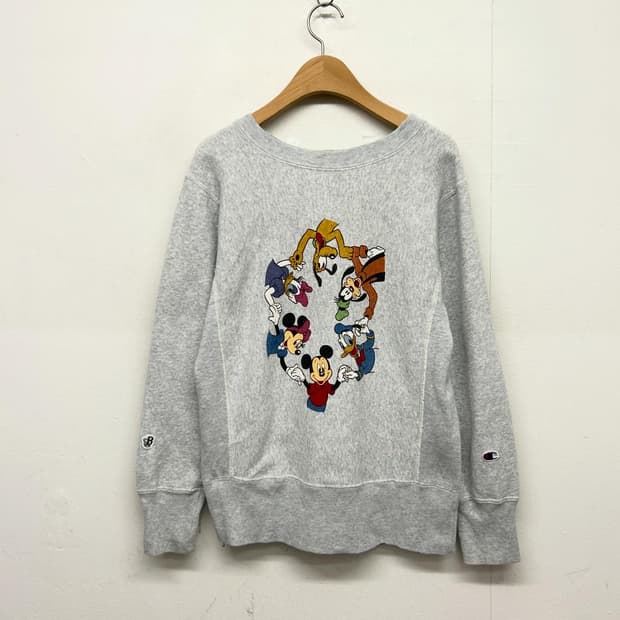 챔피온리버스위브 빔즈 디즈니 스웻셔츠 맨투맨