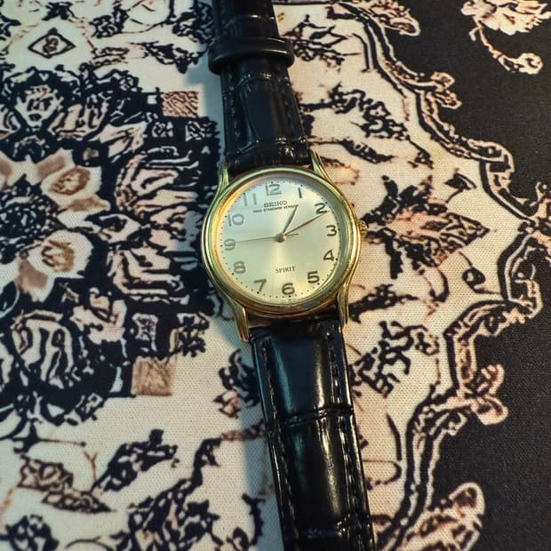 Seiko 빈티지 쿼츠 시계