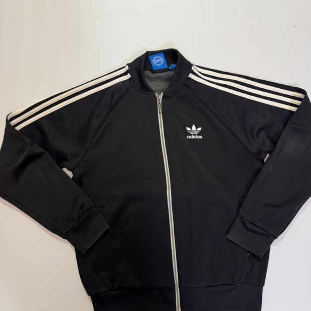 아디다스 트랙탑 블랙 져지(100사이즈)