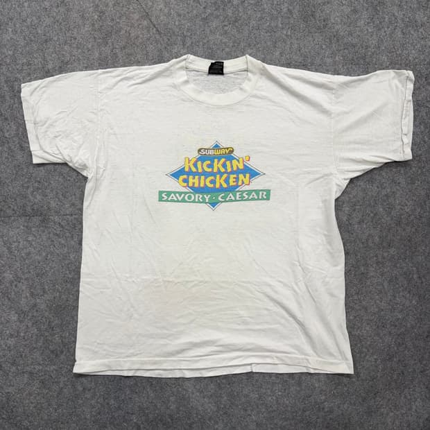90s Vintage Fruit Of The Loom Tshirt